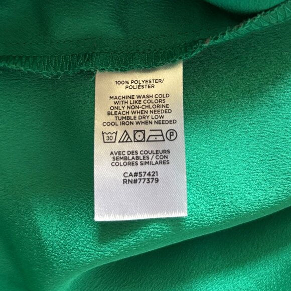 Ann Taylor Women's Emerald Green V Neck Blouse Sz XL Top Button Up Long Sleeve - Picture 9 of 9